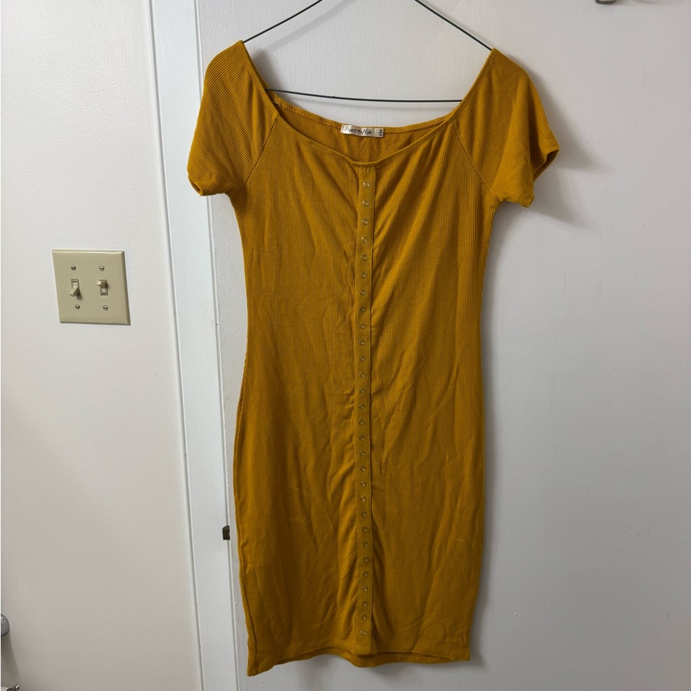 Yellow Ribbed Dress - Picture 2 of 3